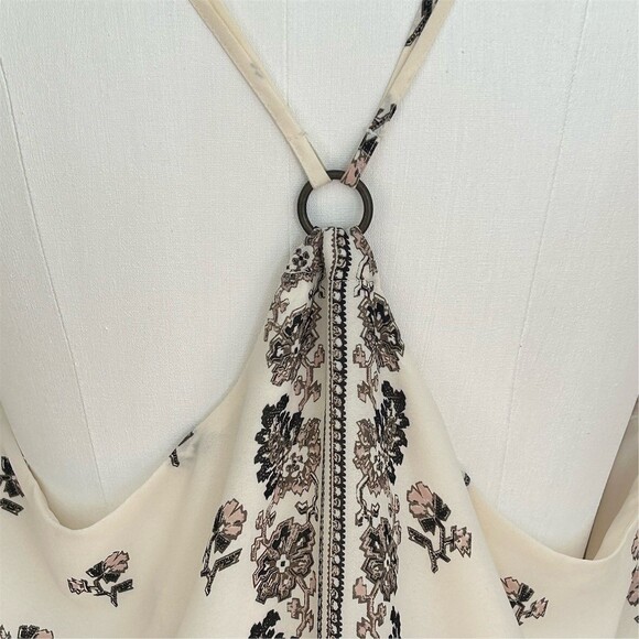 maurices Tank Top Womens XL Ivory Floral Border Print Swing Cami Boho - Picture 9 of 10